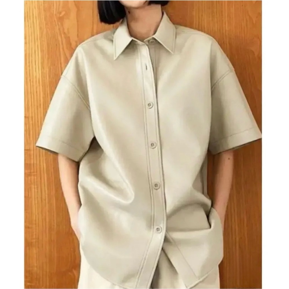 Aritzia Babaton Frances Vegan Leather Neutral Beige Shirt Jacket Size Medium